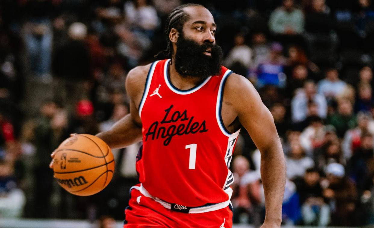 哈登惊艳全场，助攻爆棚助攻爆棚，勇士逆转取胜！