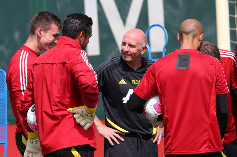 关于西亚卡姆新星比赛规则变更表现突出，曼联前途光明！的信息